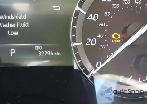 2022 Toyota Highlander Xle z USA, uszkodzony, nr VIN 5TDGZRBH0NS244344